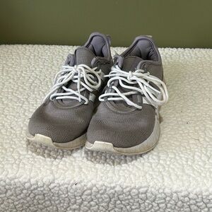 Adidas size 6 girls shoes